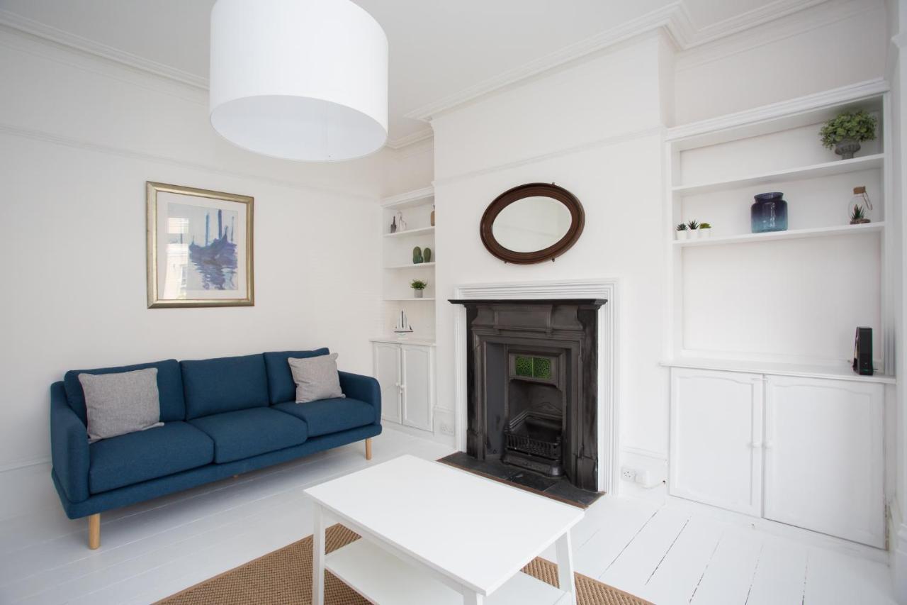 Holiday home Elegant York House - On A Road, Sleeps 12, With Sea Views *